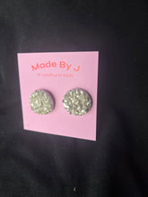 Load image into Gallery viewer, Silver Textured Studs
